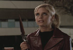 Buffy with a knife