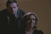 Buffy meets her parents, who have never broked up in this 'reality'