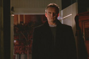 Giles returns to Sunnydale